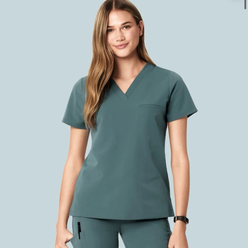 Stormy Sky Scrub set M top +Mtall pants